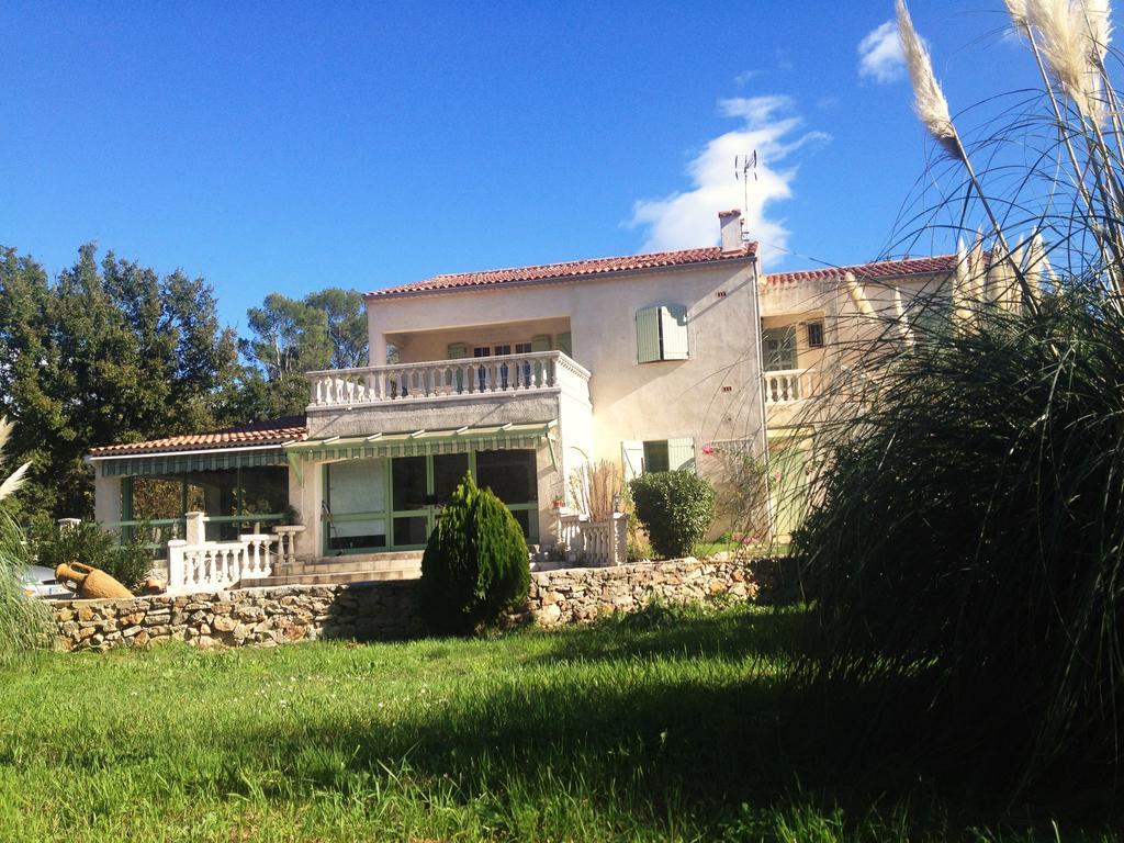 La Bastide De L'Issole Appartement Besse-sur-Issole Kamer foto
